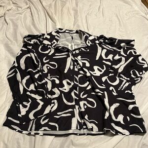 Zeagoo Stylish Black and White Women's Top size xxl